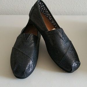 toms women black glitter size 6